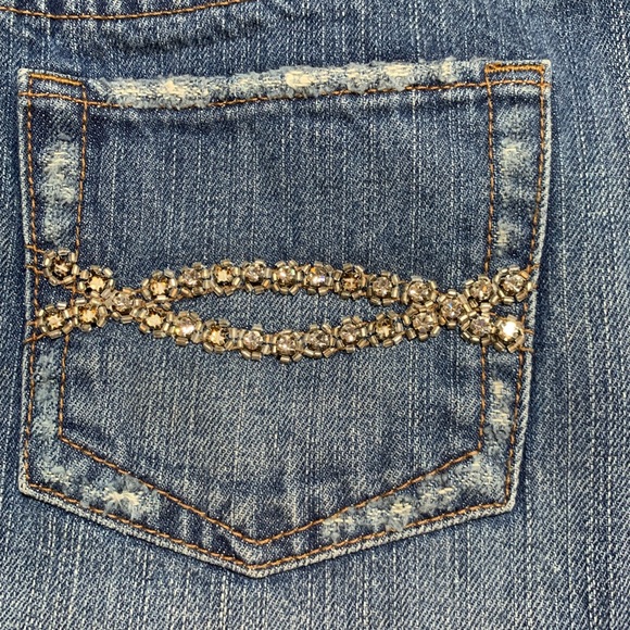 Abercrombie & Fitch mini denim skirt. Size 4. - Picture 8 of 8